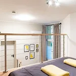 Διαμέρισμα Spacious Two Br Ac Selfcheckin *