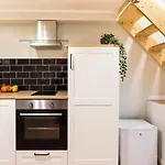 Spacious Two Br Ac Selfcheckin * Βερολίνο