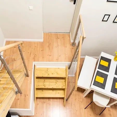 Spacious Two Br Ac Selfcheckin * Berlin